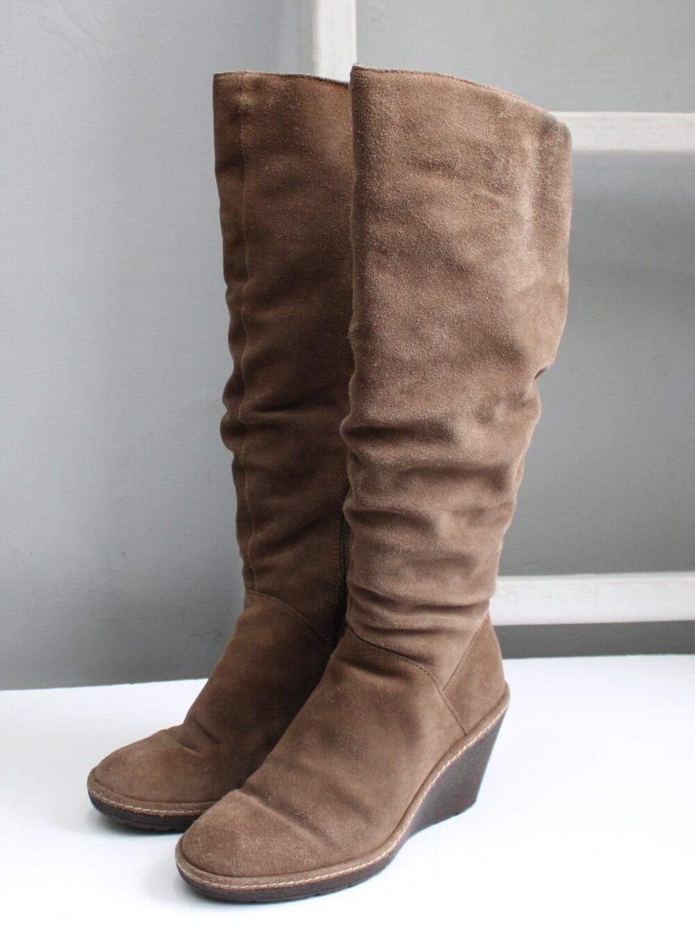 Sofft Brown Havana Suede Tall Knee-High Slouch Wedge Boots Women's Size 10